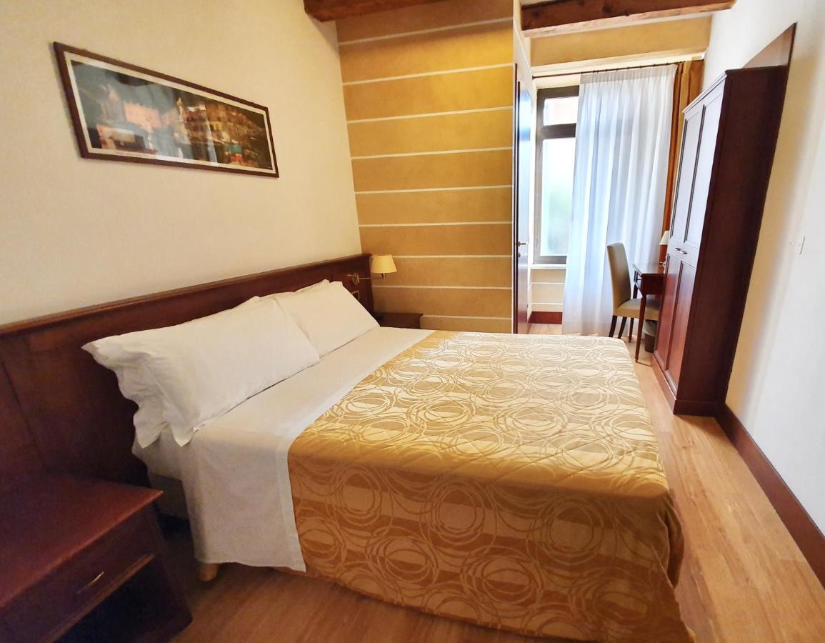Hotel Aurora Verona Dış mekan fotoğraf